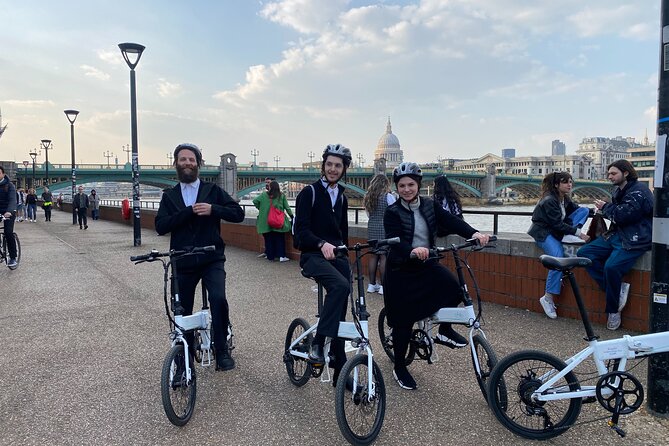 London E-Bike tour & Borough market - Westminster Abbey, Big Ben, and the Houses of Parliament