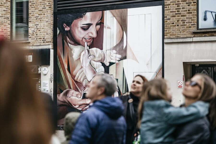 London: East End Street Art Tour and Spray Painting Workshop - Key points at a glance