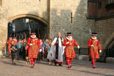 Easy Access Tower of London and Crown Jewels Tour