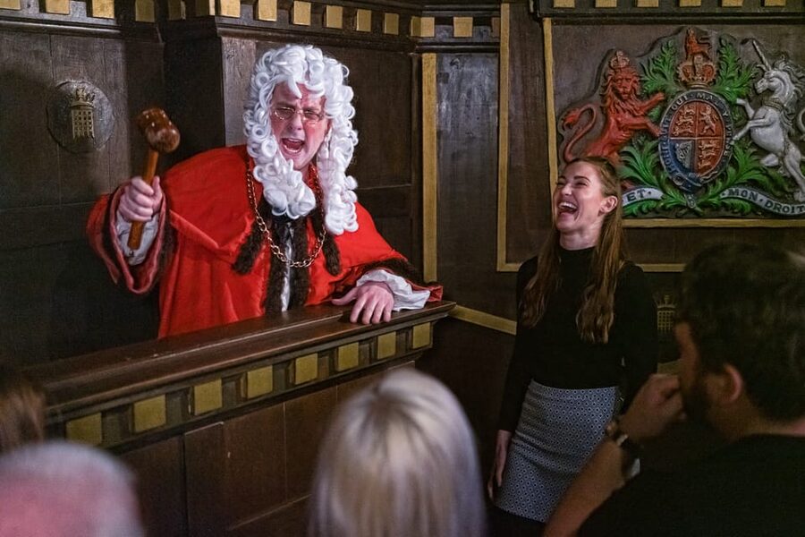 London: Entry Ticket to London Dungeon - The Dungeon Tavern and the last word