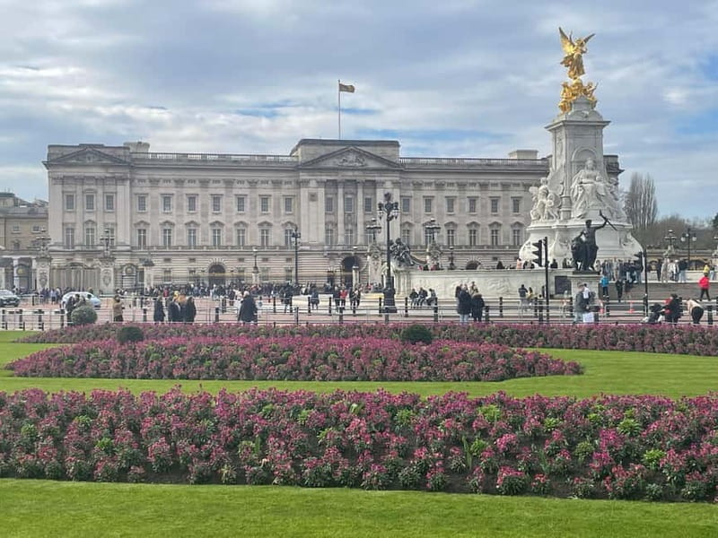 London: Essential Tour and Changing of the Guard, in Spanish - Key points at a glance
