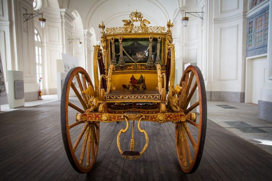 London Family-Friendly Walking Tour with Fun Activities - Is $298 per person good value?