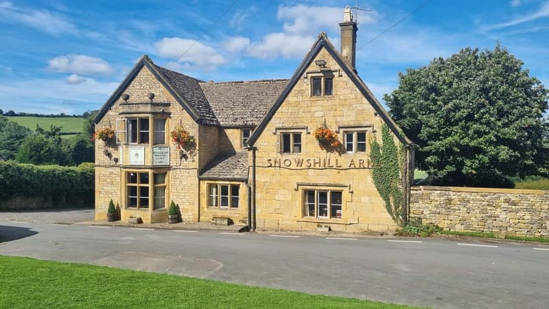 London: Full Day Cotswolds Tour with Shakespeare's Stratford - Bourton-on-the-Water beside the River Windrush