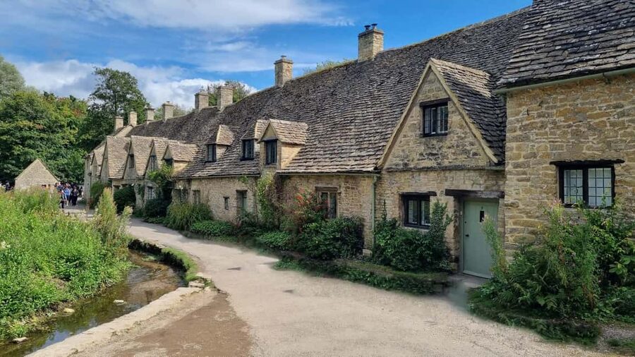 London: Full Day Cotswolds Tour with Shakespeare's Stratford - Why this day trip works from London