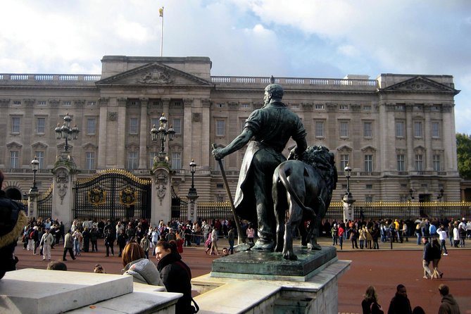 London Full Day Sightseeing Tour with London Eye - The London Eye puts a literal high point on the day