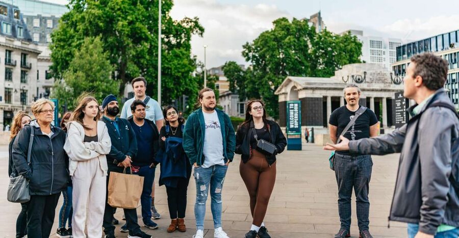 London: Ghastly Ghosts 2-Hour Walking Tour - Why this London ghost walk works