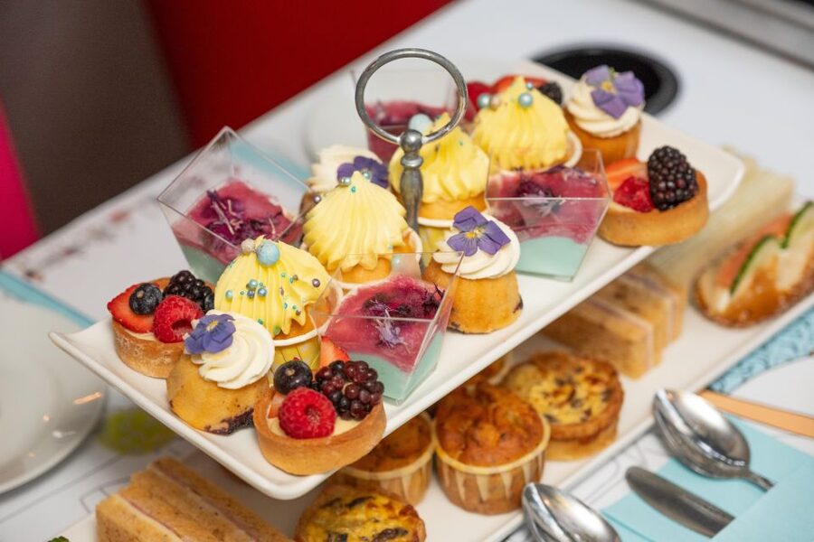 London: Gin and Afternoon Tea Bus Tour with Audio Guide - Is the $94.29 price fair?
