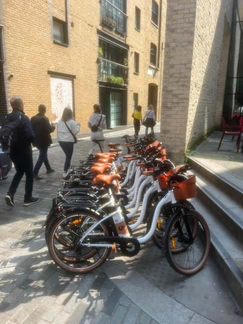 London: Guided E-bike Tour - Why this e-bike route works for a first day