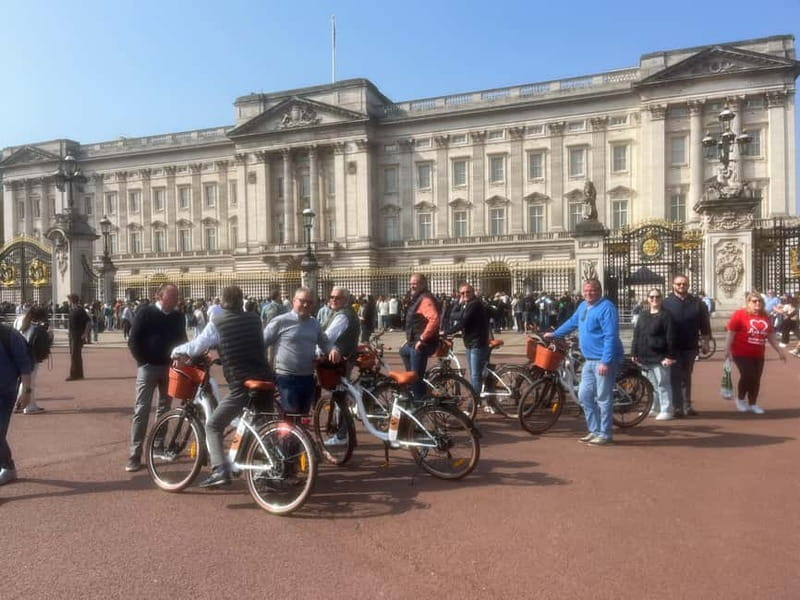 London: Guided E-bike Tour - Westminster Bridge and the Southbank views