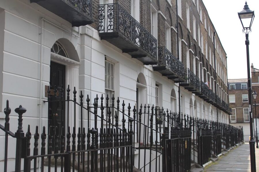 London: Guided Harry Potter Coach Tour of Locations - Key points at a glance