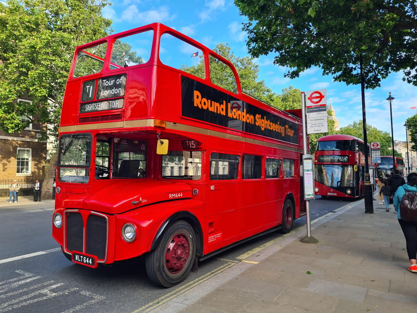 London: Guided Sightseeing Tour on a Vintage Open-Top Bus - The Tower of London and Tower Bridge
