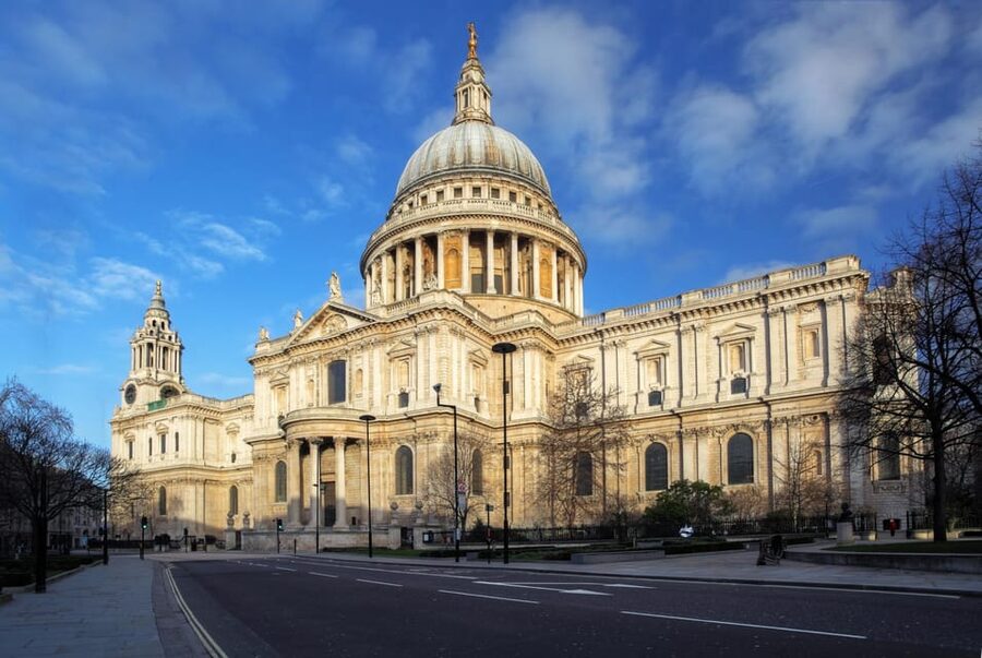 London: Guided Sightseeing Tour on a Vintage Open-Top Bus - Whitehall, Downing Street, and Trafalgar Square