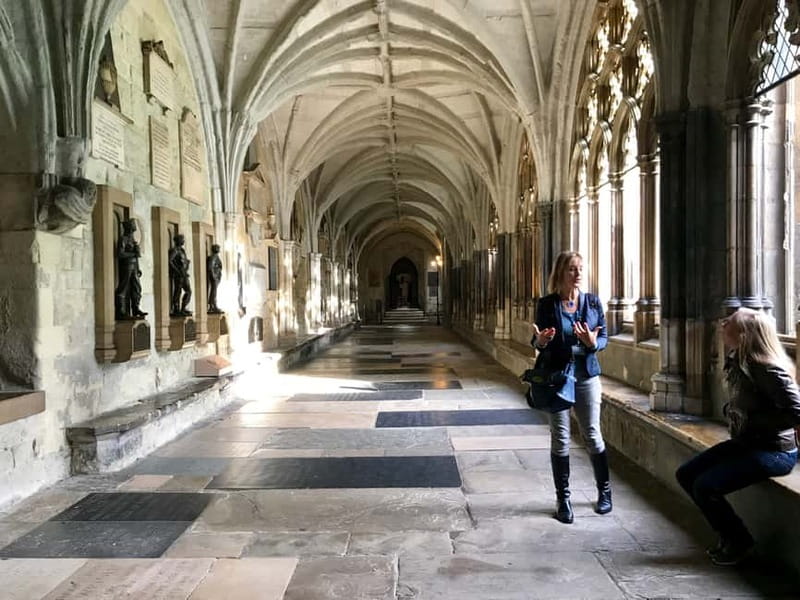 London: Guided Tour of Houses of Parliament & Westminster - The guide makes or breaks the experience