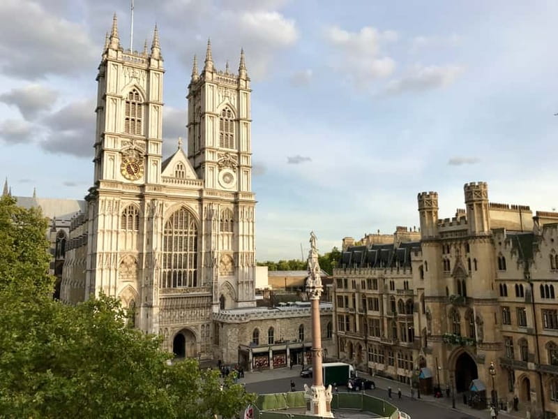 London: Guided Tour of Houses of Parliament & Westminster - Westminster Abbey, Britain’s coronation church