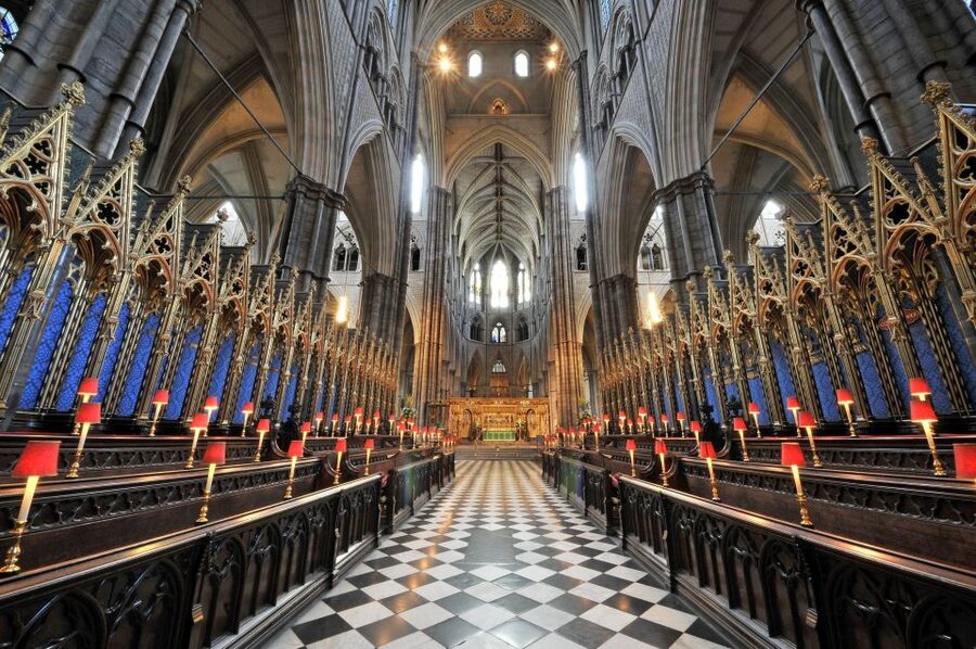 London: Guided Westminster Abbey Tour and Refreshments - Poet’s Corner and the people behind the names