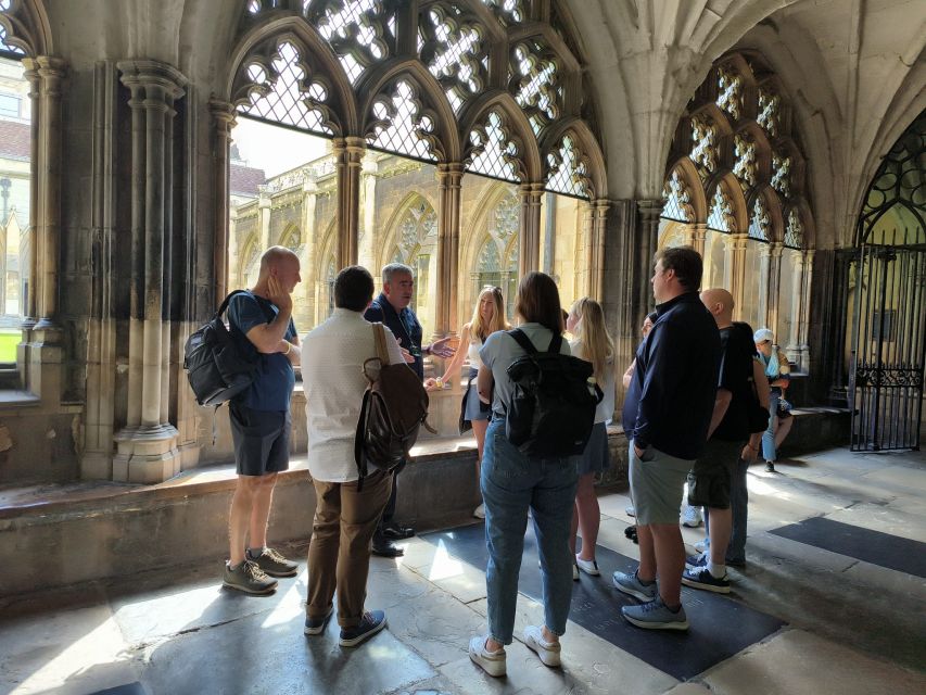London: Guided Westminster Abbey Tour and Refreshments - Starting beneath the Abbey in the Cellarium