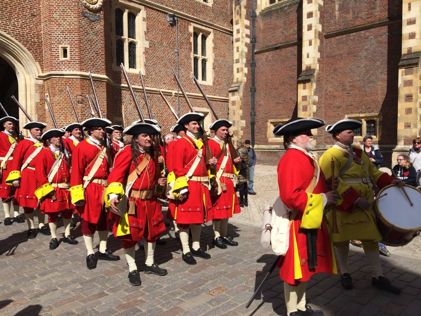 London: Hampton Court Private Guided Tour - Hampton Court’s gardens and the Thames views