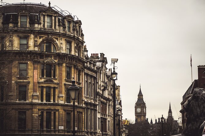 London: Harry Potter Movie Locations Magical Guided Tour - House of Spells and the Practical Souvenir Stop
