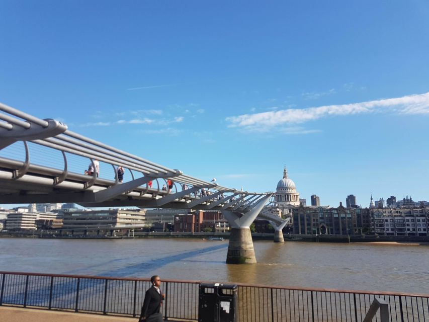 London: Harry Potter Movies Walking Tour (Kids Go Free) - Borough Market and London Bridge finish the route