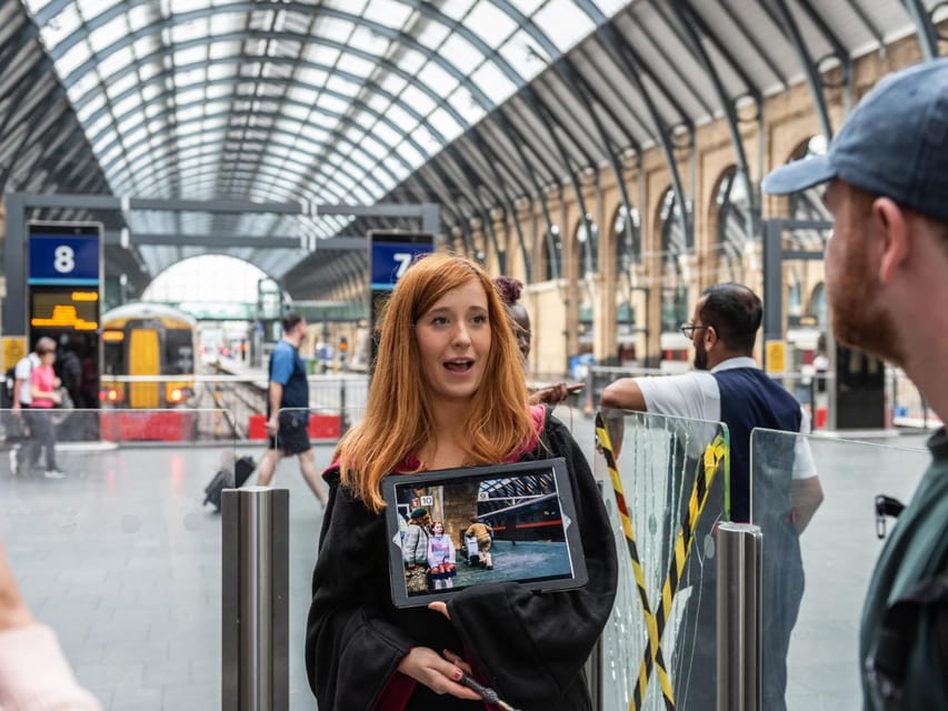 London: Harry Potter Tour and London Bridge Tombs Experience - Leicester Square brings the films into central London