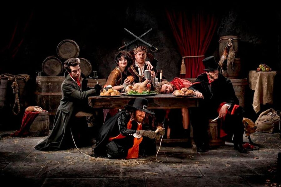 London: Harry Potter Tour & The London Dungeons Tour - From Platform 9 ¾ to London’s darker side