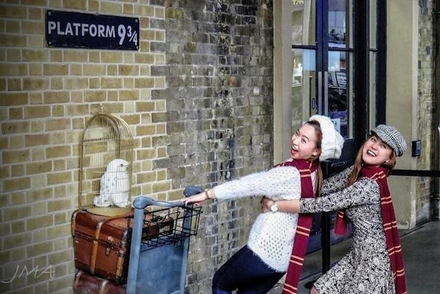 London: Harry Potter Tour with Madame Tussauds Tickets - Cecil Court and Goodwin’s Court: the most atmospheric stops