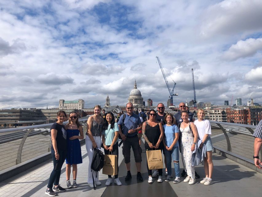 London: Harry Potter Walking Tour and Tower of London Entry - Starting at Platform 9 ¾ in King’s Cross