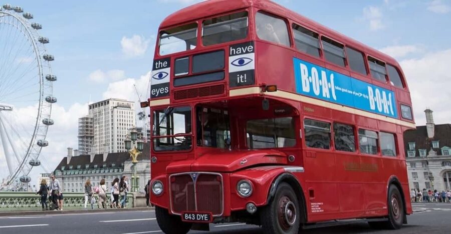 London: Harry Potter Walking Tour & London Eye Entry Ticket - The Palace Theatre and House of Spells