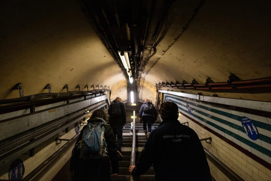 London: Hidden Tube Tour of Holborn's Secret Platforms - Laboratories, wartime shelter, and a model rail club