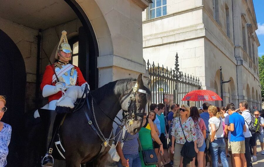 London Highlights Taxi Tour - Covent Garden for a short walk
