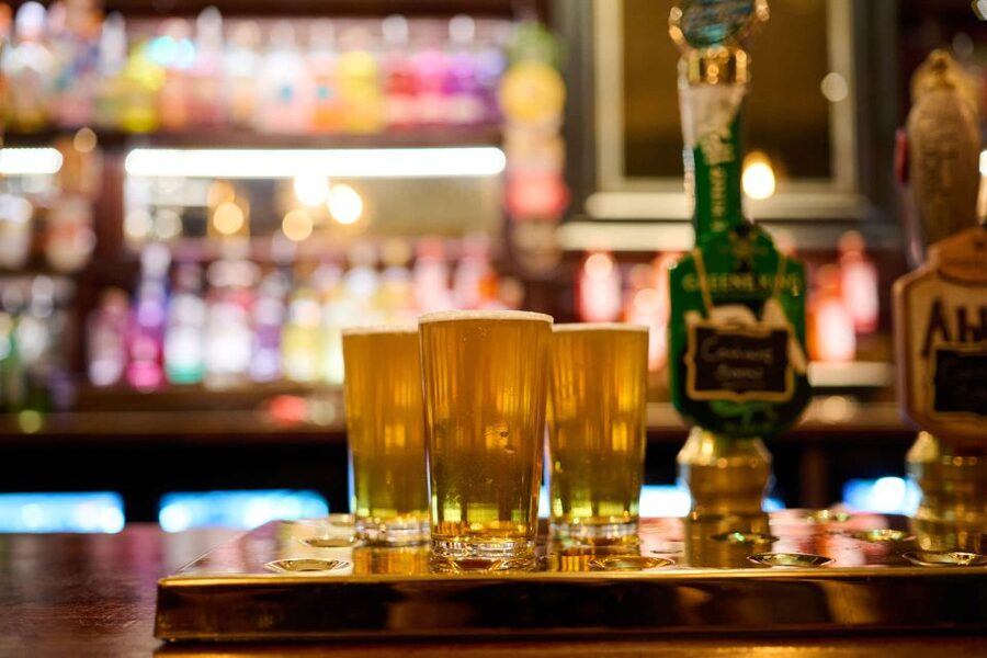 London: Historic Pubs, British Ales & Classic Dishes - Ye Olde Cock Tavern and the final pub game
