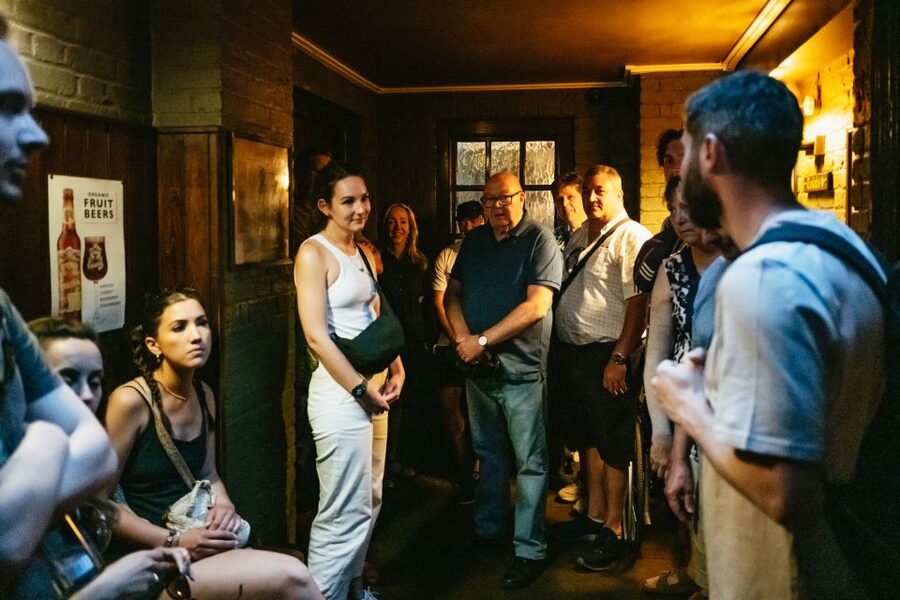 London: Historic Pubs of Central London Walking Tour - Is $39 good value when drinks cost extra?