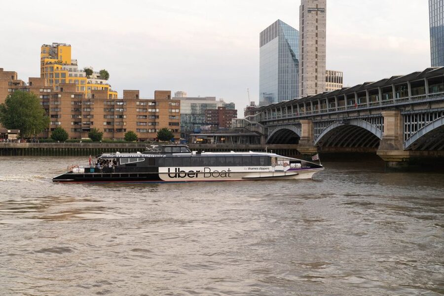 London: Hop-On Hop-Off 1-Day River Sightseeing Adventure - Comfort, staff, and the small practical details