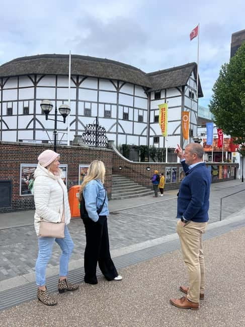 London: Iconic London Taxi Tour - Private 3 hour tour - Westminster, Big Ben, and Whitehall