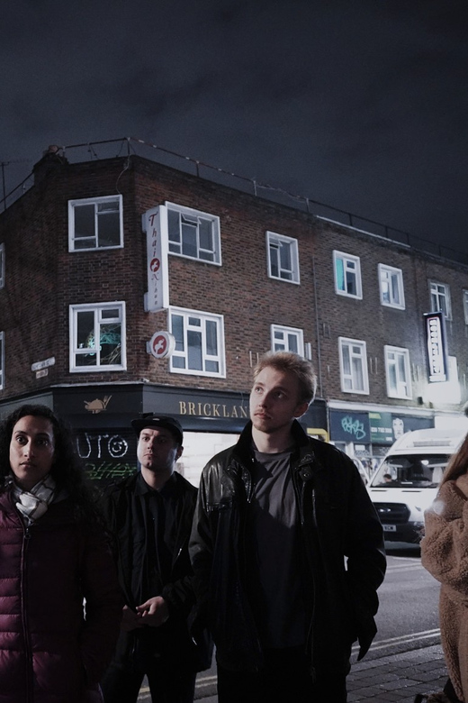 London: Jack the Ripper Interactive Tour in Whitechapel - Using the detective pack