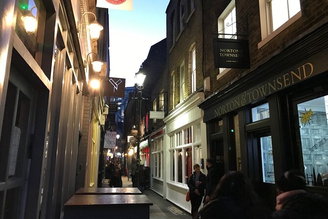 London: Jack the Ripper Small Group Tour - Spitalfields, old buildings, and Victorian streets