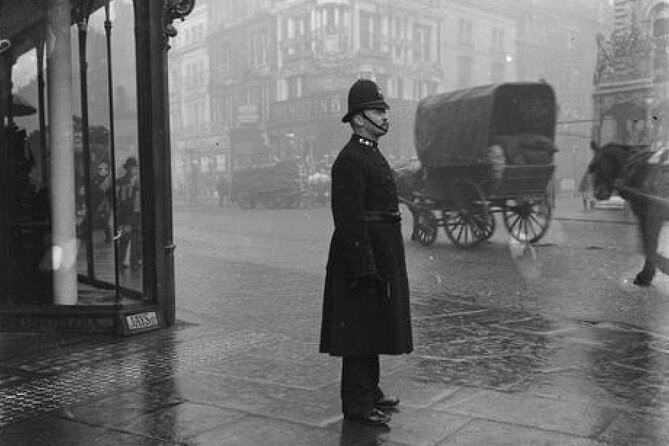 London - Jack the Ripper Small Group Tour - Christ Church Spitalfields and the Ten Bells