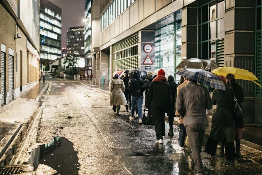 London: Jack the Ripper Tour - Brick Lane and Spitalfields show the wider East End