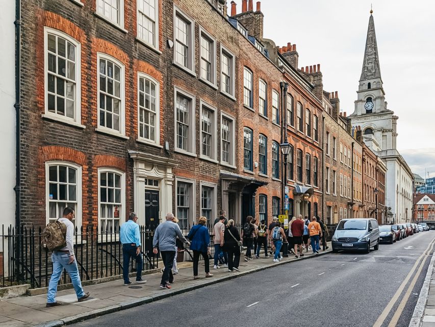 London: Jack the Ripper Walking Tour - Ripper Vision Tours - Graphic material and the tone of the tour