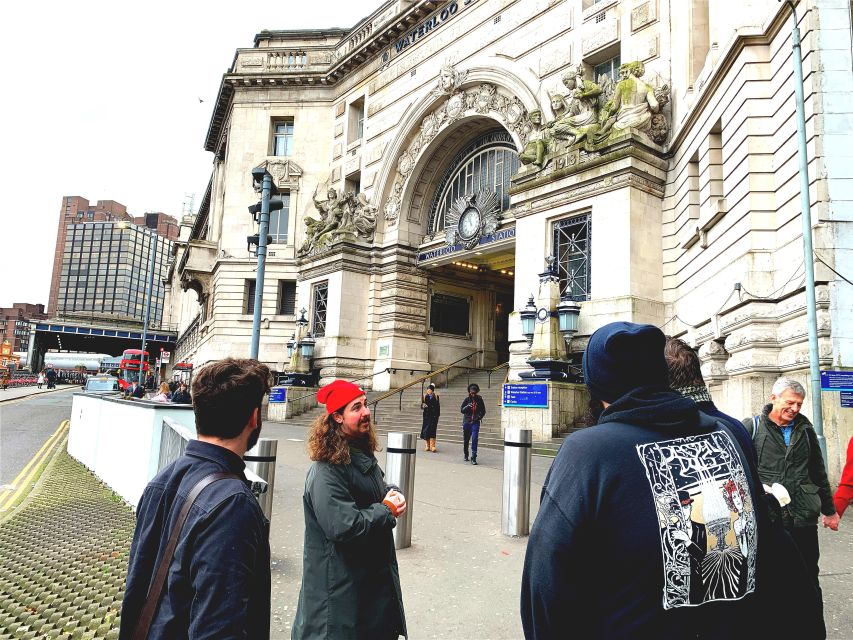 London: James Bond and Spies Walking Tour - The Mall and Pall Mall: Bond’s Polished Side