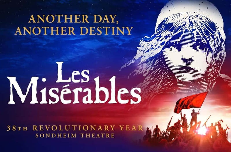 London: Les Misérables and 3-Course Meal & Sparkling Wine - Walking from dinner to the Sondheim Theatre