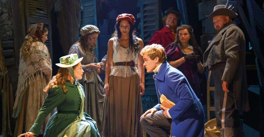 London: Les Misérables and 3-Course Meal & Sparkling Wine - Who will enjoy this experience most