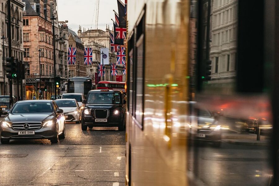 London: London by Night Sightseeing Open-Top Bus Tour - Wellington Arch, the Royal Albert Hall, and museum quarter