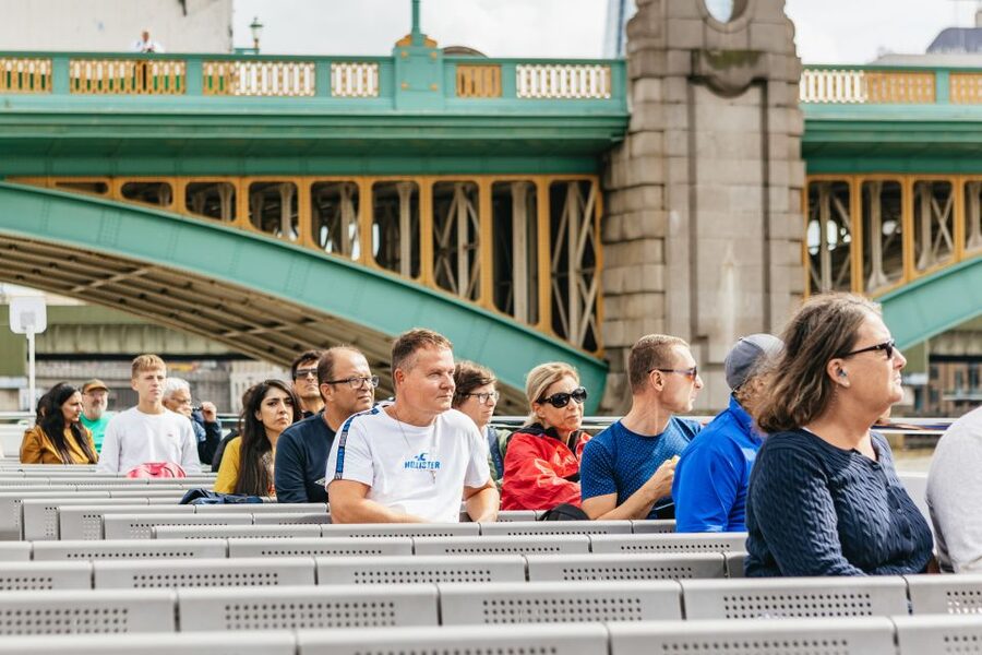 London: London Eye, River Cruise, & Hop-on Hop-off Bus Tour - The best stops for a first London visit