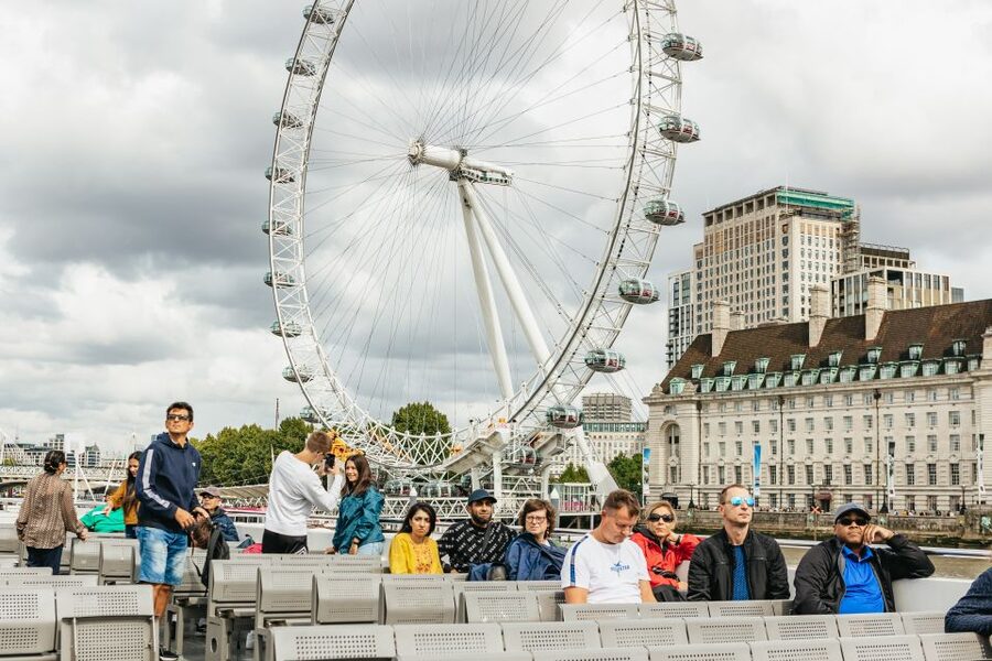 London: London Eye, River Cruise, & Hop-on Hop-off Bus Tour - The 48-hour option and its three walking tours