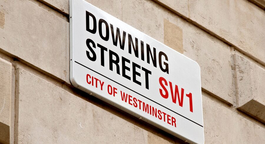 London: London Sightseeing Walking Tour with 30+ Sights - Who should book this London walk?