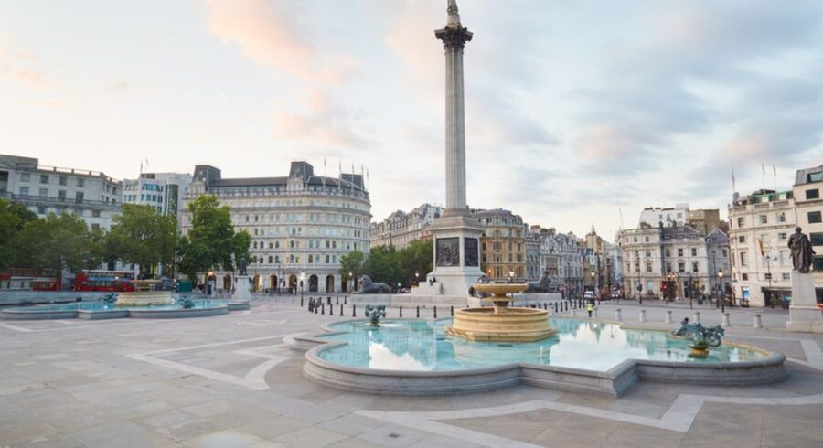 London: London Sightseeing Walking Tour with 30+ Sights - Westminster Abbey and the royal walk