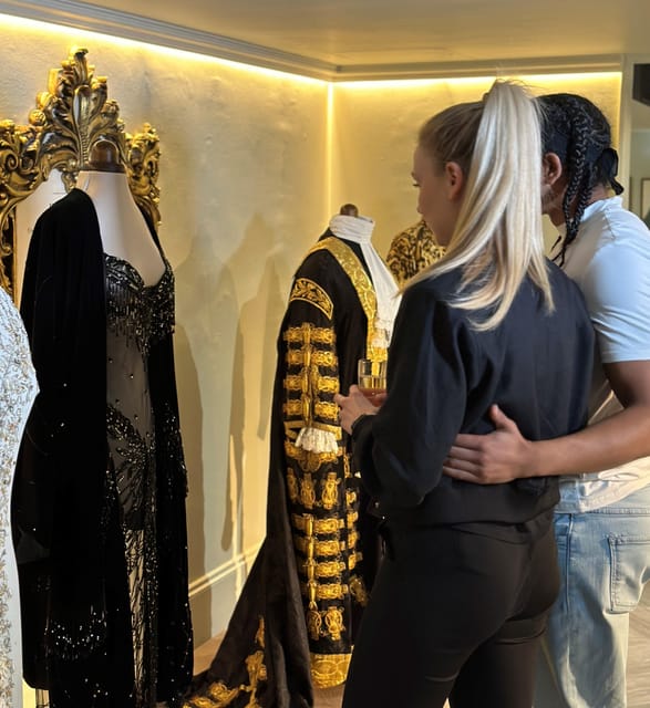 London: Madame Tussauds Fast Track Entry & Champagne Bar - The music and Royal Family sections