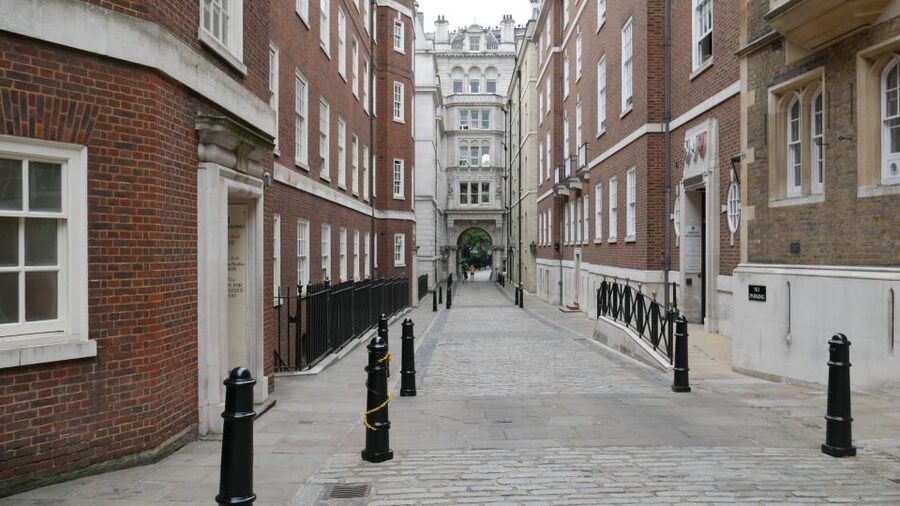 London: Mary Poppins Walking Tour - Practical planning for the two-hour route