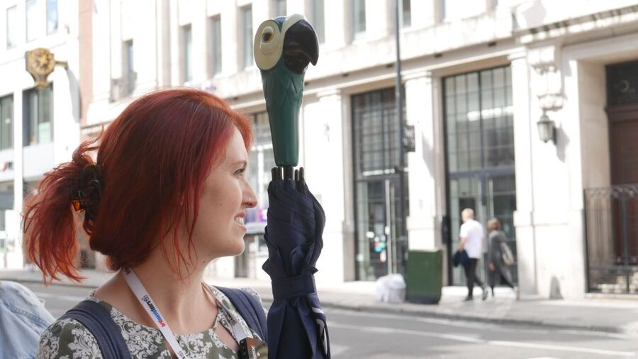 London: Mary Poppins Walking Tour - The bank, the kite, and the route’s final story beat